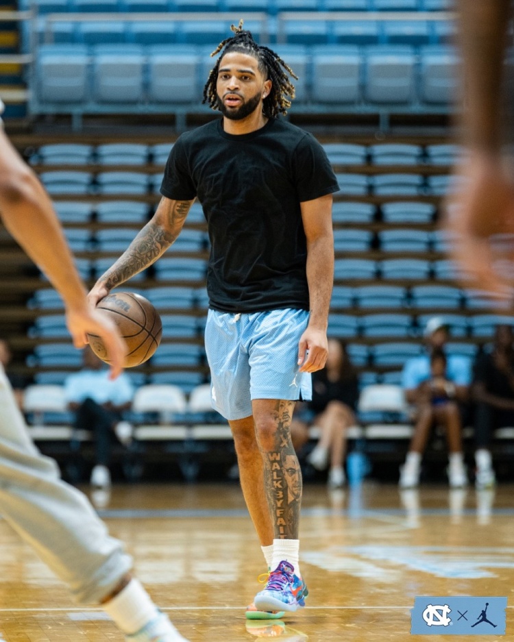 pulse-kaiyun.com-北卡校友归巢集训：戴维斯与鲍威尔领衔返校训练营