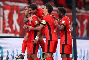 pulse-kaiyun.com-记者：国安、海港的防守漏洞不少 但光论进攻两队的战术含量最高